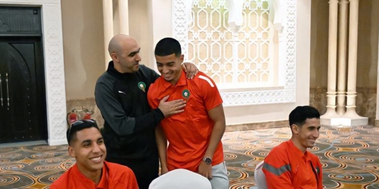 أنس الزروري يوجه رسالة للجماهير المغربية