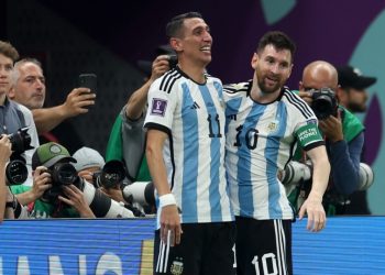 الأرجنتين تستعيد عافيتها بفوز على المكسيك