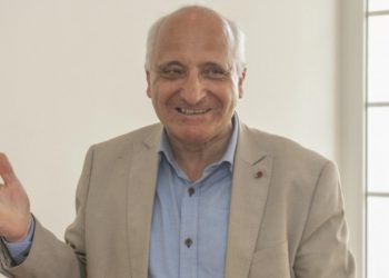 تكريم العالم المغربي رشيد اليزمي بتايلاند