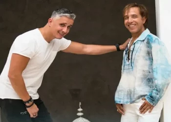 “سي مهدي” يعود بديو غنائي ويكشف لـ “فلاش راديو” تفاصيل جديده الفني