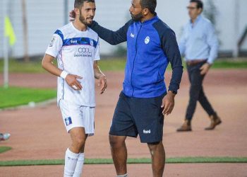أندية مغربية من ضمنها الرجاء مهتمة بخدمات الجزائري منيب بن مرزوق