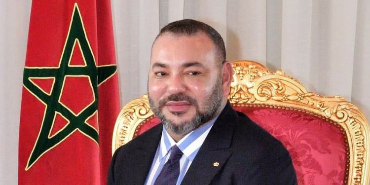 جلالة الملك يجري اتصالا هاتفيا مع مدرب وعميد المنتخب الوطني