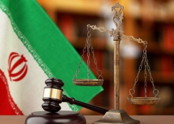 احتجاجات إيران.. إعادة محاكمة مغني الراب الكردي