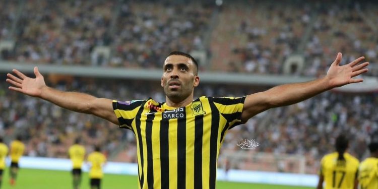 عبدالرزاق حمدالله يواجه فريقه السابق في كأس السوبر السعودي