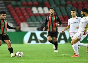 الكلاسيكو.. صراع على صدارة البطولة الاحترافية !