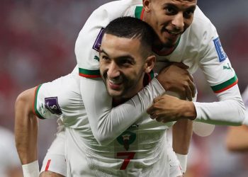 اياكس أمستردام قد يضرب بقوة و يخطف حكيم زياش