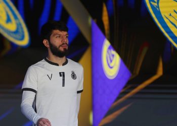 النصر يفسخ عقده مع ماشاريبوف بسبب رونالدو