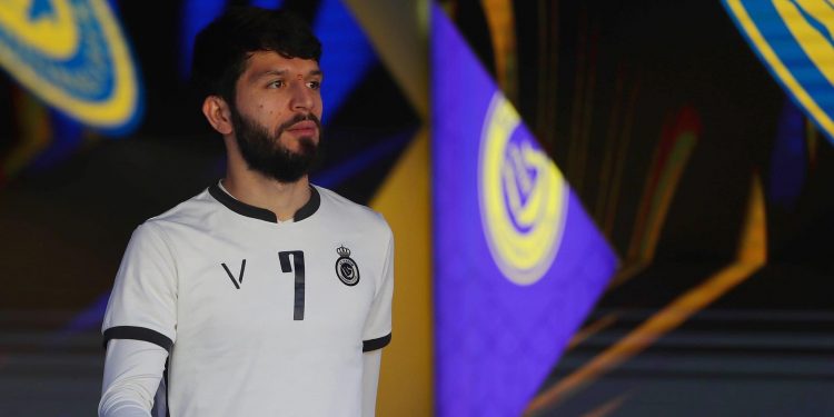 النصر يفسخ عقده مع ماشاريبوف بسبب رونالدو