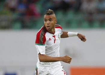 النصيري يثير غضب مسؤولي إشبيلية