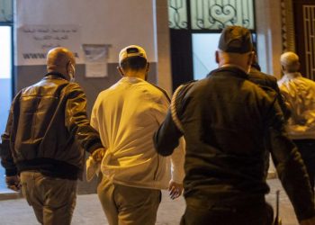 أمن أكادير يعتقل أربعة “حراڭة” في حالة تلبس