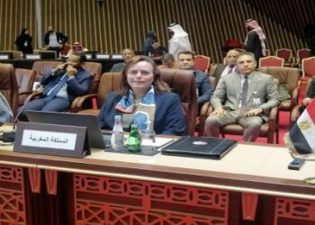 حيار تدعو إلى بناء تصورات مشتركة وتطوير آفاق العمل في مجال اقتصاد الرعاية والاستثمار فيه