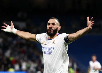 عرض سعودي “مغري” قد يبعد بنزيما عن ريال مدريد