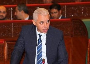 وزارة الصحة تكلمات على السيدة اللي حطات ولدها فحديقة مستشفى لالة حسناء