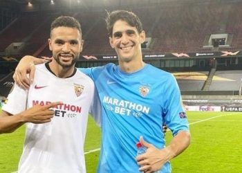 مدرب جديد لبونو والنصيري مع إشبيلية