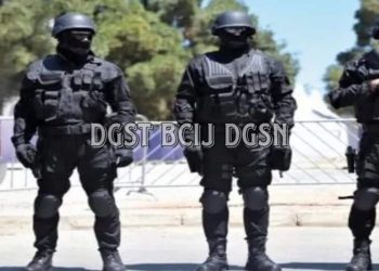 البوليس المغربي يعتقل 13 شخصا بتهمة الإرهاب