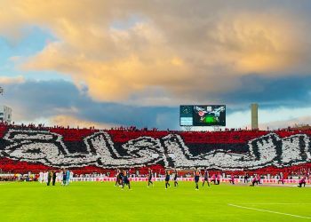 الوينرز بدات كتوجد التيفو ديال “الديربي”