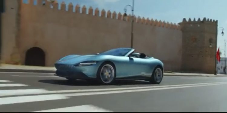 فيراري تختار الرباط لترويج سيارتها الجديدة
