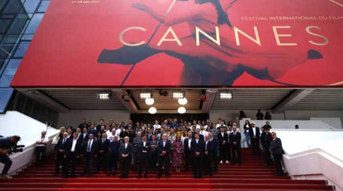 مهرجان “كان” السينمائي العالمي يحتفي بالأزياء المغربية