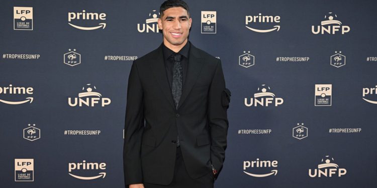 حكيمي ضمن التشكيلة المثالية لموسم الدوري الفرنسي 2022-2023