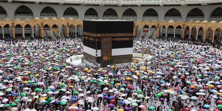 السعودية تستضيف أكثر من مليونيْ مسلم لأداء مناسك الحج