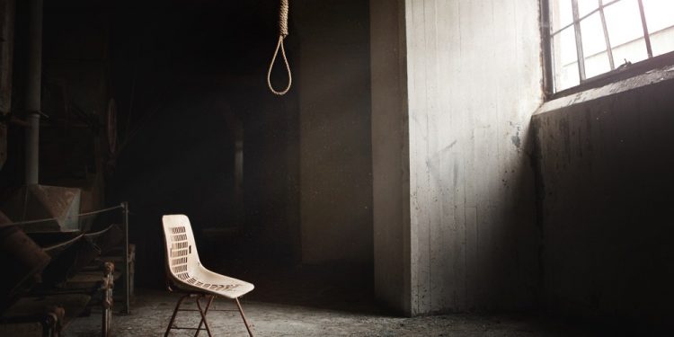العثور على جثة طالب معلقة بحبل داخل غرفته بالحي الجامعي بأكادير