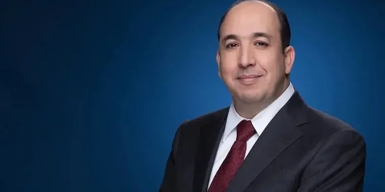 بسبب دفاعه عن المغربيات..، الجزيرة تفصل الصحفي المغربي عبد الصمد ناصر عن العمل