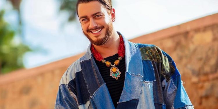 الفنان سعد لمجرد يحذر متابعيه