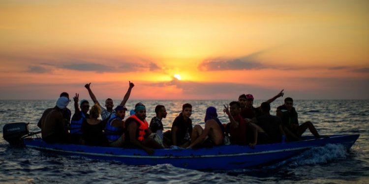 فصل الصيف يرفع محاولات الهجرة غير الشرعية بحرا نحو اوروبا