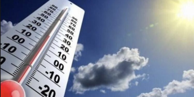 طقس الجمعة… أجواء حارة مستمرة بعدد من المناطق