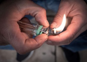 توقيف شخص بالمحمدية يشتبه في تورطه في حيازة وترويج مخدر “البوفا”
