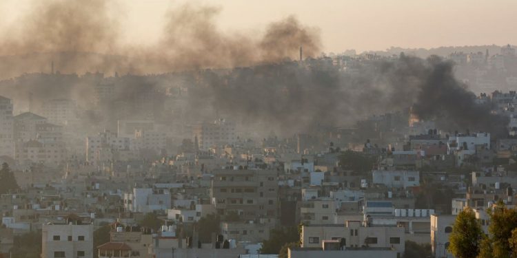تل أبيب: عدة أشخاص أصيبوا في هجوم مشتبه به بواسطة دهس سيارة