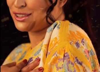 الممثلة فرح الفاسي ترتدي قفطانًا مغربيًا  يعود تاريخه إلى أكثر من 100 سنة