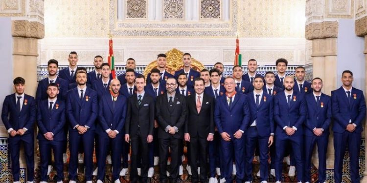 الملك يدعو لالتماس الجدية فإعمال الإصلاحات وكيضرب المثل بالمنتخب الوطني لكرة القدم
