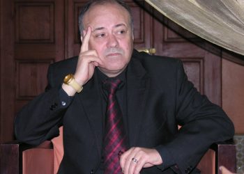 وفاة الإعلامي عمر سليم..بعد مُقَاسَاة مع المرض