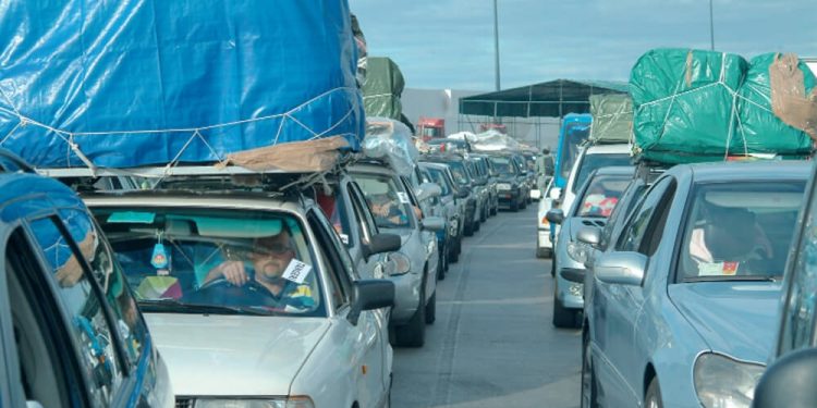 عملية مرحبا.. ارتفاع ملحوظ في أعداد الوافدين ووزير النقل يقر بارتفاع أسعار التذاكر