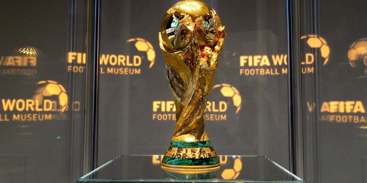 ليكيب: أوكرانيا ستَنْضمّ لملف المغرب وإسبانيا والبرتغال لتنظيم كأس العالم 2030
