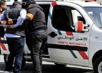 أمن أكادير يطيح بثلاثة أشخاص من بينهم سيدة متورطين في الهجرة و الاتجار بالبشر