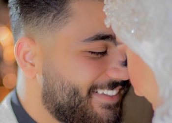 نجم “ذو فويس كيدز” يرزق بمولودة