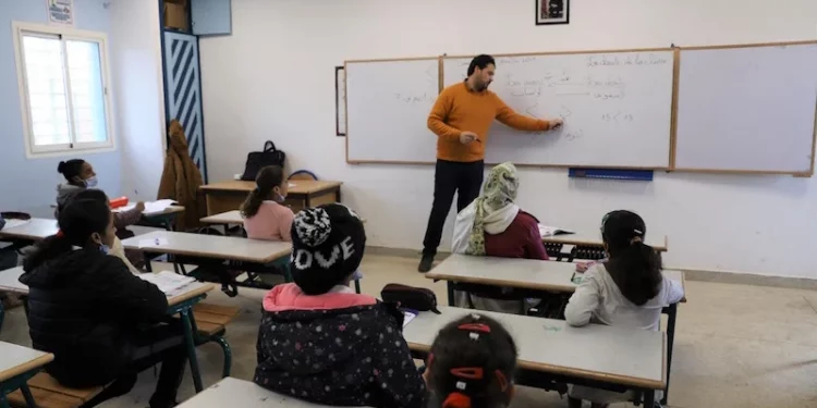 أساتذة يثقون بورش توسيع تعلم الإنجليزية