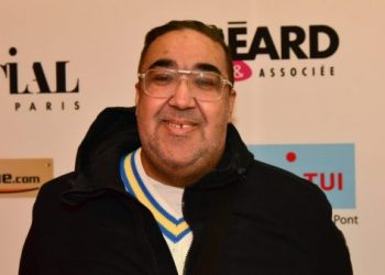 بعد إصابته بجلطة دماغية خلال عطلته بمراكش.. الفنان الكوميدي وحيد بوزيدي يفارق الحياة
