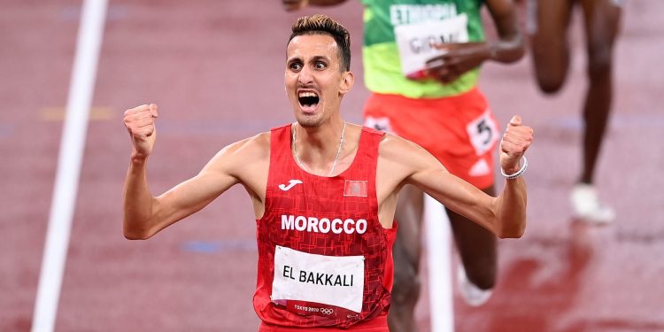 سفيان البقالي مشى حتى دارها..وجاب للمغرب ذهبية بطولة العالم في بودابست