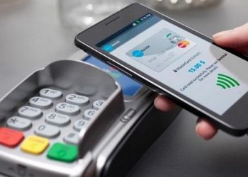 شركات “تتجاهل” مجلس المنافسة بالإبقاء على رسوم أداء الفواتير عبر الأنترنيت
