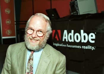 وفاة مخترع الــ”PDF” عن عمر كيناهز 82 عام