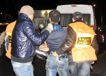 توقيف 2 ديال الأشخاص كيروجو مخدر الكوكايين والأقراص المهلوسة