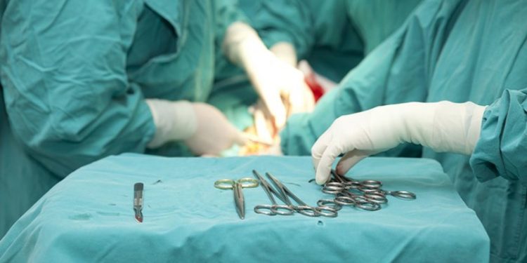 أول عملية زراعة مضخة القلب كَتنجح من قبل فريق طبي مغربي