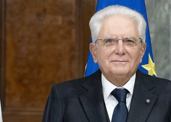 الملك محمد السادس كيعزي رئيس إيطاليا