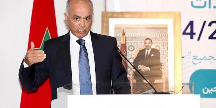 وزير التربية الوطنية كيحسم الجدل بخصوص ترويج الكتب اللي كتضمن المثلية في المدارس