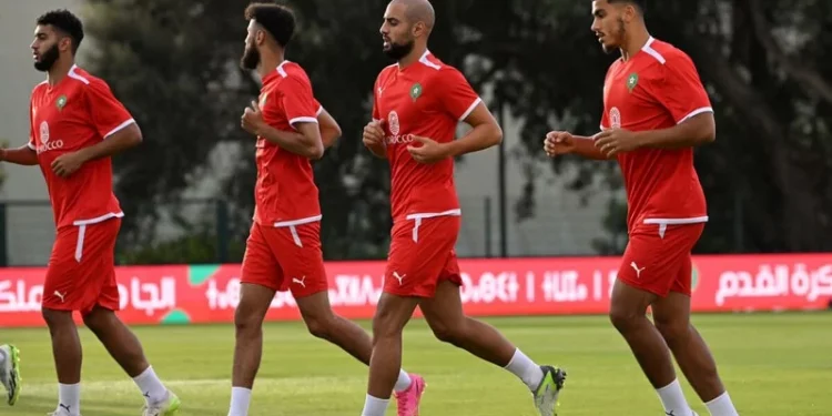 “الأسود” كيواصلو الإستعدادات ديالهم لمباراة ليبيريا