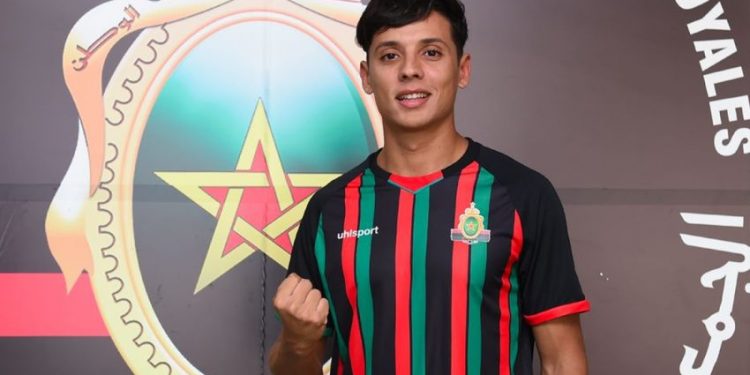 استفزاز اللاعب “الهبطي” للجماهير الرجاوية بعد توقيع هدف التعادل واحتفاله بطريقة أثارت غضبهم + (رابط للفيديو)