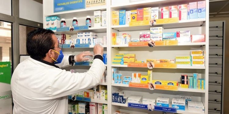 مجلس المستشارين يصادق بالأغلبية على مشروع القانون المرتبط بالهيئة الوطنية للصيادلة